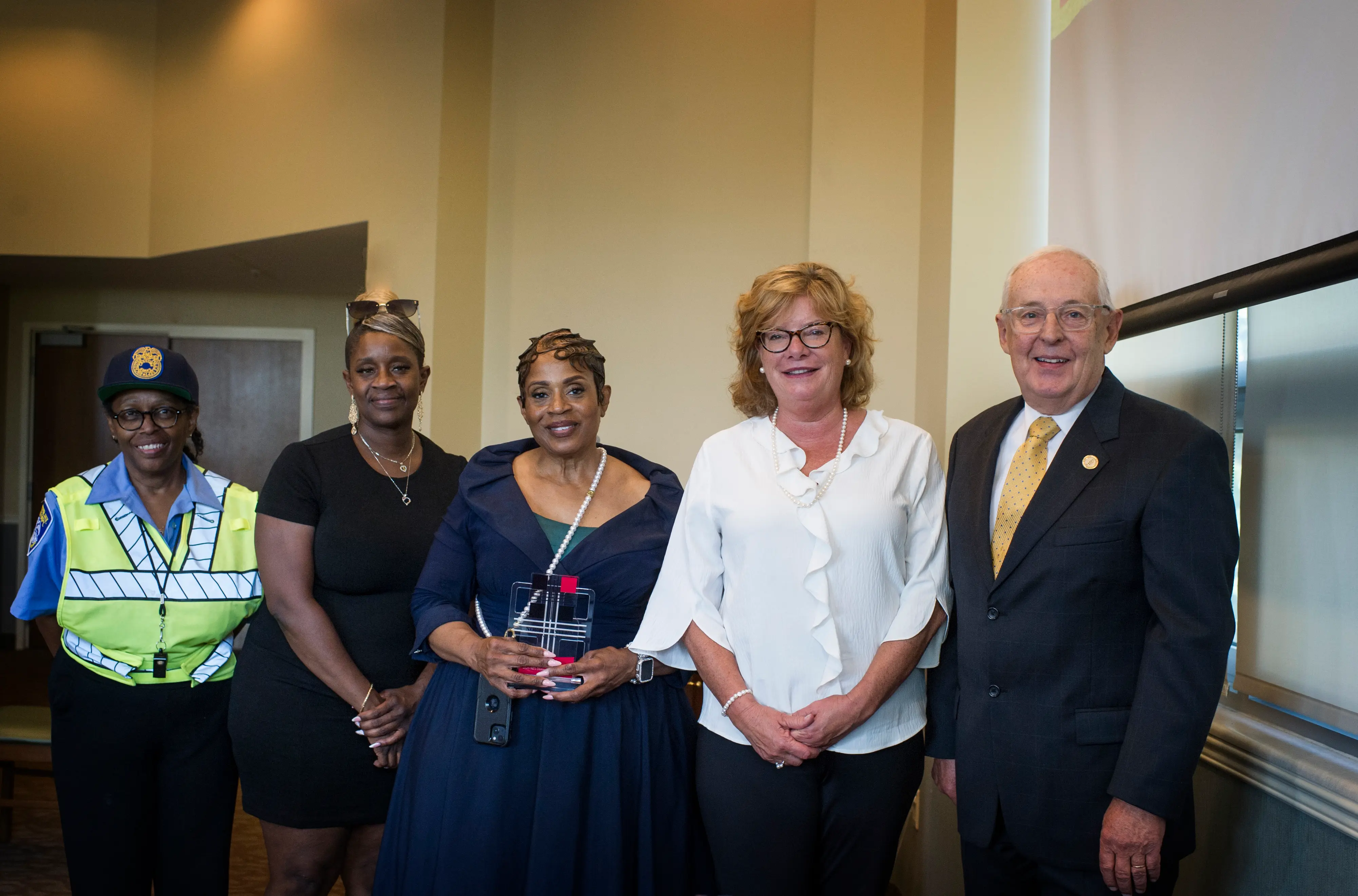 Alma Mckee With Guests